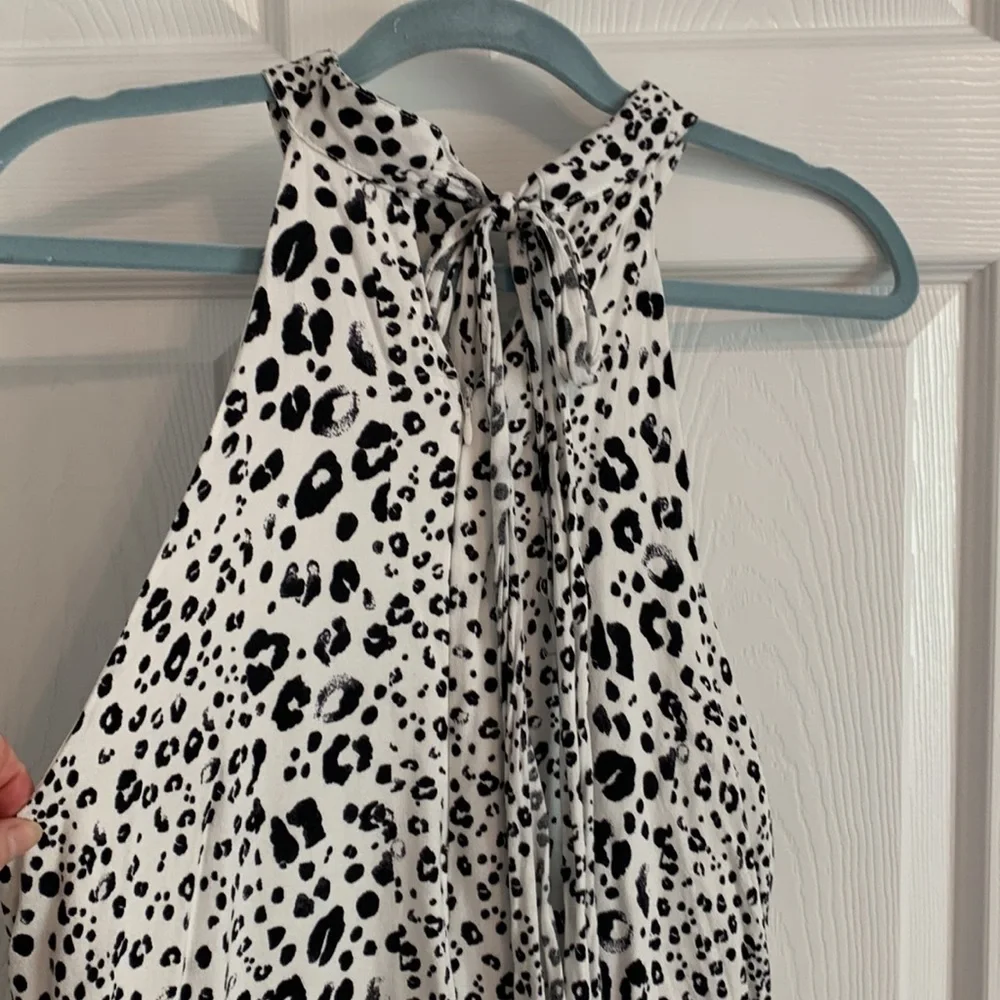 Animal print halter romper (shorts) - size L - Picture 6 of 8